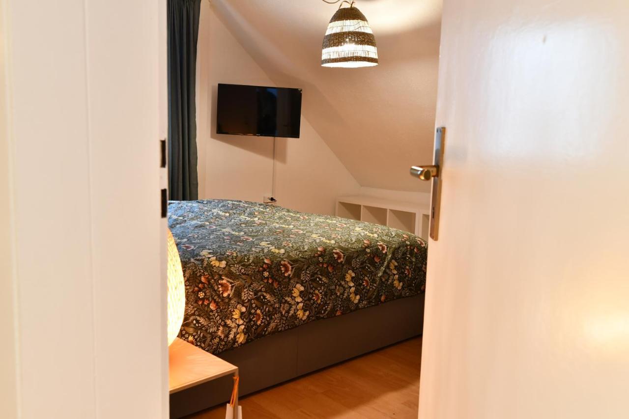 Heimat Floral Ferienhaus Wadgassen Bagian luar foto